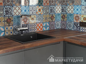 Кухонный фартук на основе полимерного стекла Португальская плитка